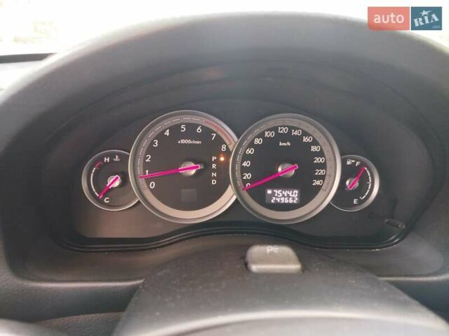 Сірий Субару Аутбек, об'ємом двигуна 2.5 л та пробігом 253 тис. км за 6500 $, фото 2 на Automoto.ua