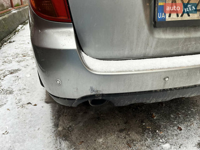 Сірий Субару Аутбек, об'ємом двигуна 2.46 л та пробігом 290 тис. км за 6000 $, фото 4 на Automoto.ua