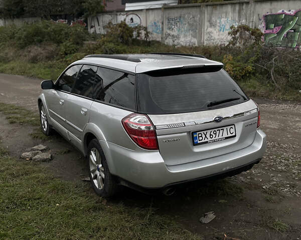 Серый Субару Аутбек, объемом двигателя 2.46 л и пробегом 240 тыс. км за 5700 $, фото 3 на Automoto.ua