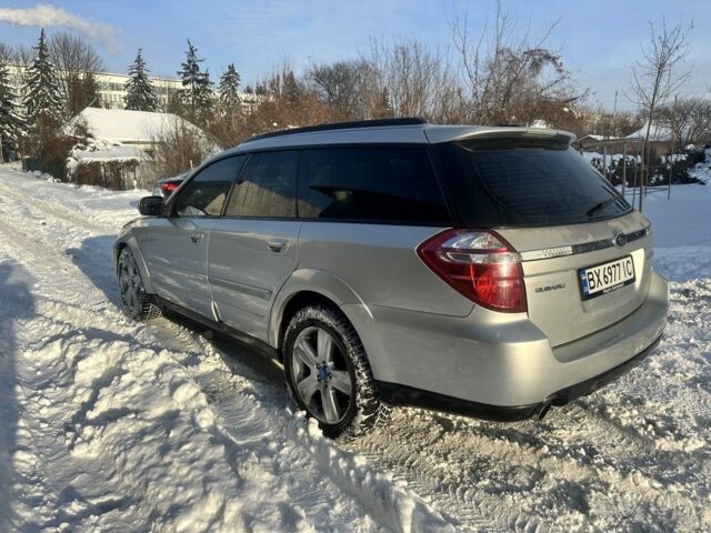 Серый Субару Аутбек, объемом двигателя 2.5 л и пробегом 243 тыс. км за 5999 $, фото 3 на Automoto.ua