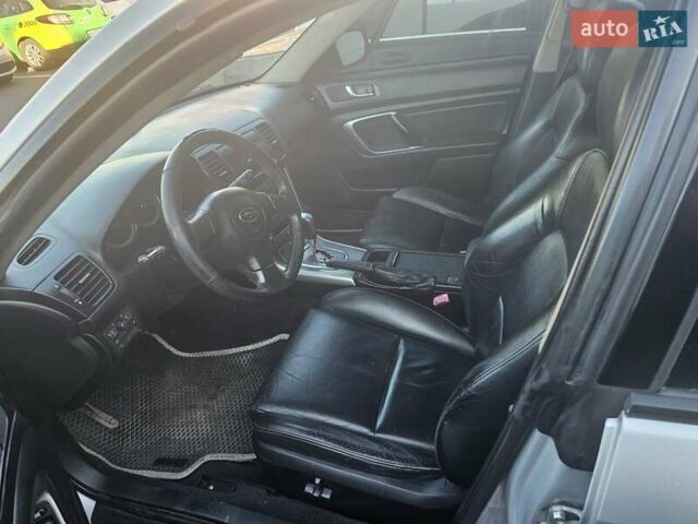 Сірий Субару Аутбек, об'ємом двигуна 2.4 л та пробігом 307 тис. км за 5800 $, фото 19 на Automoto.ua