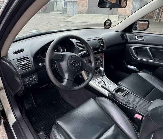 Сірий Субару Аутбек, об'ємом двигуна 2.5 л та пробігом 505 тис. км за 5477 $, фото 6 на Automoto.ua