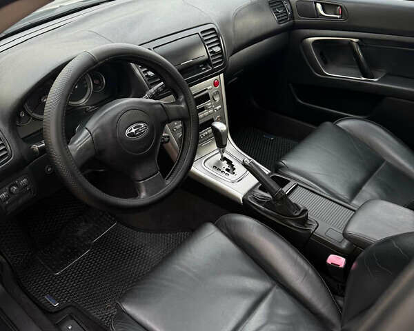 Сірий Субару Аутбек, об'ємом двигуна 2.46 л та пробігом 244 тис. км за 5500 $, фото 17 на Automoto.ua