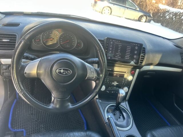 Серый Субару Аутбек, объемом двигателя 2.5 л и пробегом 243 тыс. км за 5999 $, фото 9 на Automoto.ua