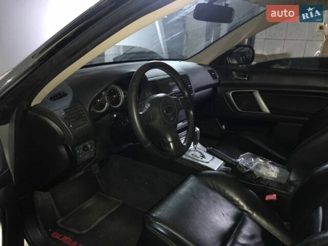 Серый Субару Аутбек, объемом двигателя 2 л и пробегом 158 тыс. км за 7500 $, фото 17 на Automoto.ua