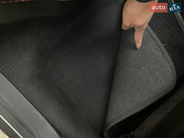 Серый Субару Аутбек, объемом двигателя 2 л и пробегом 158 тыс. км за 7500 $, фото 38 на Automoto.ua