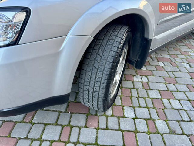 Серый Субару Аутбек, объемом двигателя 2.5 л и пробегом 245 тыс. км за 6350 $, фото 13 на Automoto.ua