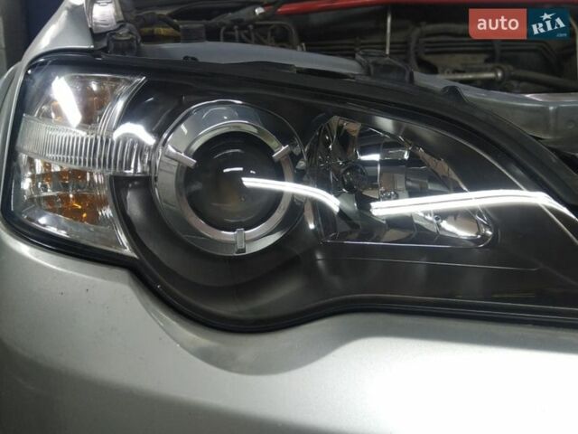 Сірий Субару Аутбек, об'ємом двигуна 2 л та пробігом 158 тис. км за 7500 $, фото 27 на Automoto.ua