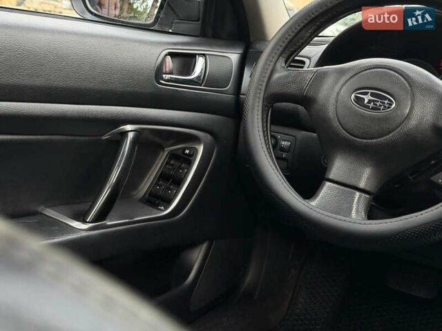 Сірий Субару Аутбек, об'ємом двигуна 2.46 л та пробігом 244 тис. км за 5500 $, фото 21 на Automoto.ua