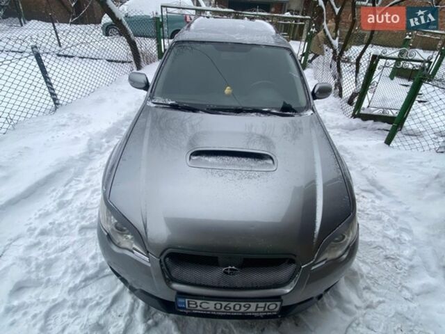Серый Субару Аутбек, объемом двигателя 2.5 л и пробегом 330 тыс. км за 5500 $, фото 2 на Automoto.ua