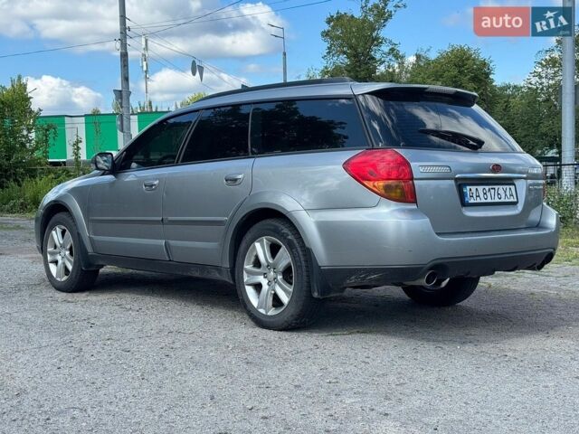Сірий Субару Аутбек, об'ємом двигуна 3 л та пробігом 301 тис. км за 4900 $, фото 6 на Automoto.ua