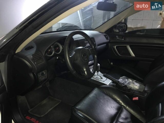 Сірий Субару Аутбек, об'ємом двигуна 2 л та пробігом 158 тис. км за 8000 $, фото 16 на Automoto.ua