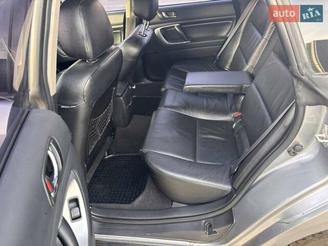 Сірий Субару Аутбек, об'ємом двигуна 2.46 л та пробігом 298 тис. км за 7800 $, фото 12 на Automoto.ua