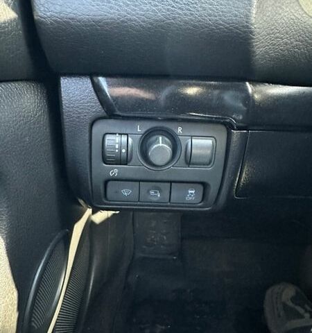 Серый Субару Аутбек, объемом двигателя 3 л и пробегом 283 тыс. км за 6400 $, фото 17 на Automoto.ua