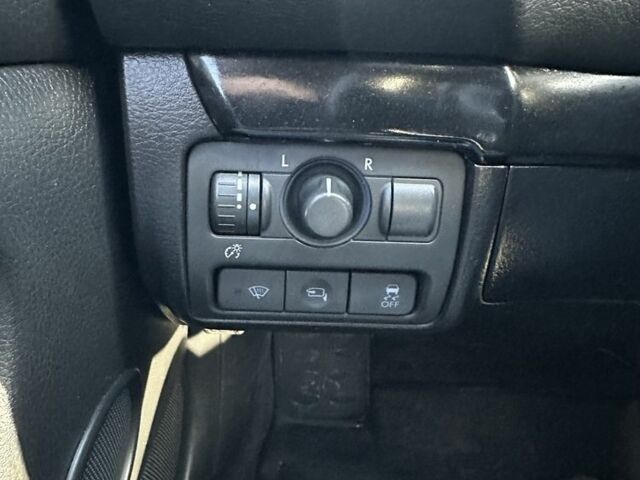 Сірий Субару Аутбек, об'ємом двигуна 3 л та пробігом 283 тис. км за 6400 $, фото 19 на Automoto.ua