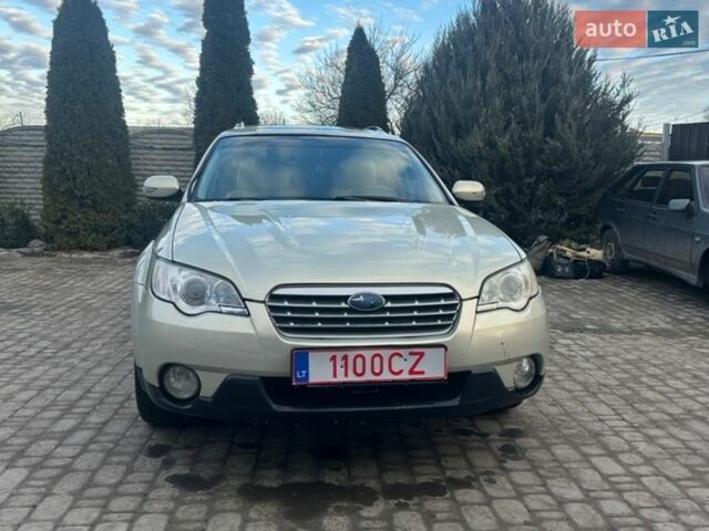 Сірий Субару Аутбек, об'ємом двигуна 2.5 л та пробігом 367 тис. км за 4100 $, фото 2 на Automoto.ua