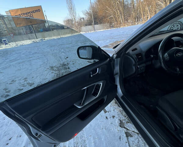 Серый Субару Аутбек, объемом двигателя 2.46 л и пробегом 362 тыс. км за 4350 $, фото 15 на Automoto.ua