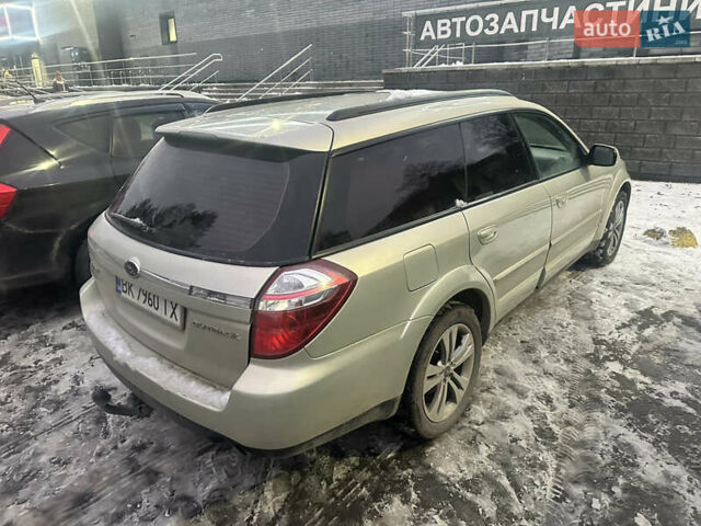 Сірий Субару Аутбек, об'ємом двигуна 2.5 л та пробігом 398 тис. км за 3999 $, фото 4 на Automoto.ua