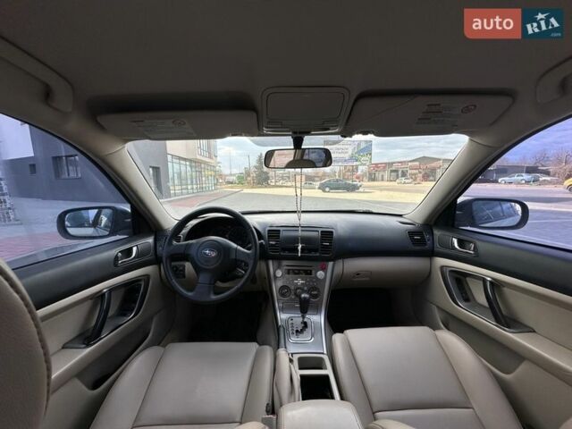 Сірий Субару Аутбек, об'ємом двигуна 2.5 л та пробігом 248 тис. км за 3300 $, фото 31 на Automoto.ua