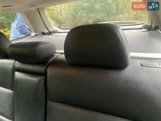 Серый Субару Аутбек, объемом двигателя 3 л и пробегом 245 тыс. км за 7500 $, фото 13 на Automoto.ua