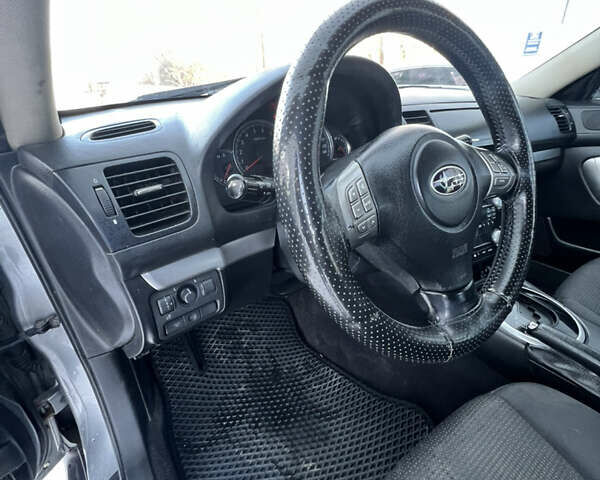 Серый Субару Аутбек, объемом двигателя 2.46 л и пробегом 362 тыс. км за 4350 $, фото 14 на Automoto.ua