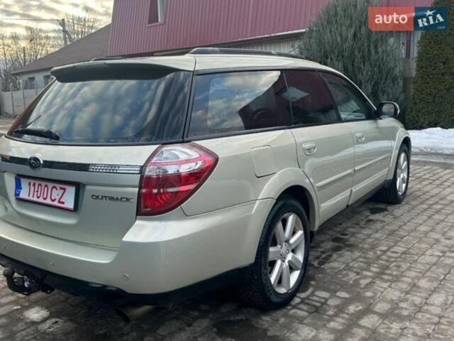 Сірий Субару Аутбек, об'ємом двигуна 2.5 л та пробігом 367 тис. км за 4100 $, фото 6 на Automoto.ua