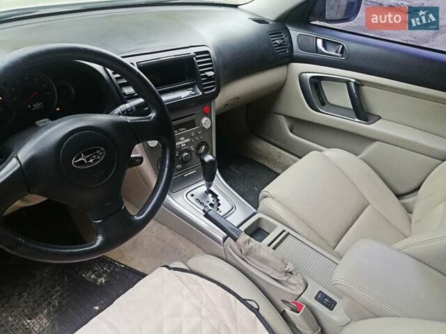 Серый Субару Аутбек, об'ємом двигуна 2.5 л та пробігом 175 тис. км за 7750 $, фото 14 на Automoto.ua