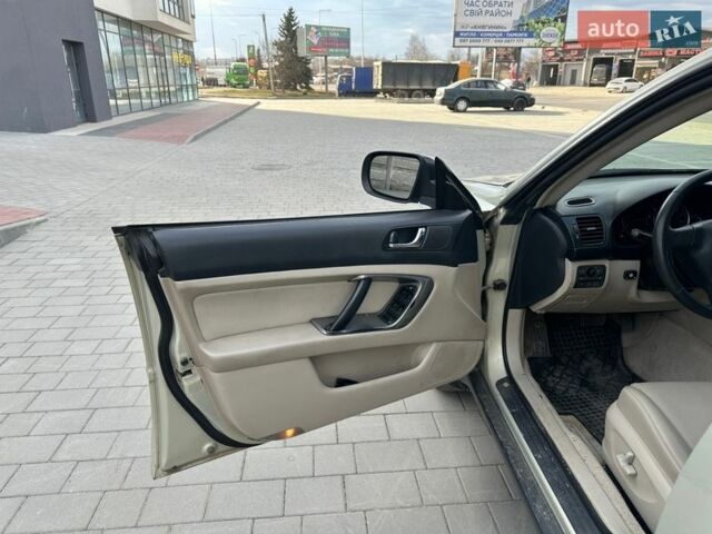 Сірий Субару Аутбек, об'ємом двигуна 2.5 л та пробігом 248 тис. км за 3300 $, фото 36 на Automoto.ua