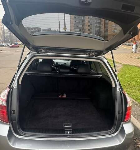 Серый Субару Аутбек, объемом двигателя 2.46 л и пробегом 291 тыс. км за 7500 $, фото 3 на Automoto.ua