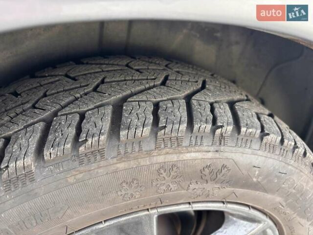 Сірий Субару Аутбек, об'ємом двигуна 2.46 л та пробігом 298 тис. км за 7800 $, фото 15 на Automoto.ua