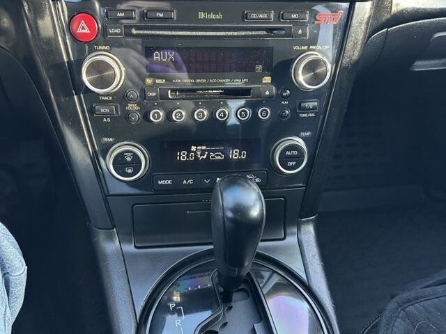 Сірий Субару Аутбек, об'ємом двигуна 3 л та пробігом 283 тис. км за 6400 $, фото 21 на Automoto.ua