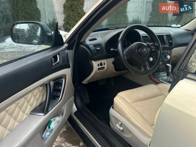 Сірий Субару Аутбек, об'ємом двигуна 2.5 л та пробігом 367 тис. км за 4100 $, фото 14 на Automoto.ua
