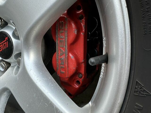 Сірий Субару Аутбек, об'ємом двигуна 3 л та пробігом 283 тис. км за 6499 $, фото 23 на Automoto.ua