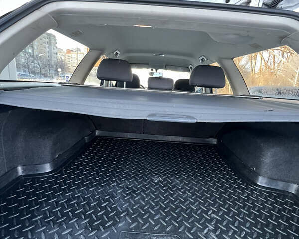 Серый Субару Аутбек, объемом двигателя 2.46 л и пробегом 362 тыс. км за 4350 $, фото 22 на Automoto.ua