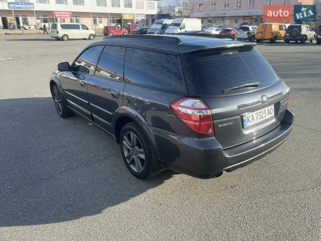 Серый Субару Аутбек, объемом двигателя 2.5 л и пробегом 188 тыс. км за 8300 $, фото 3 на Automoto.ua