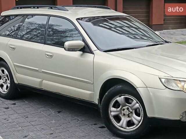 Серый Субару Аутбек, об'ємом двигуна 2.5 л та пробігом 175 тис. км за 7750 $, фото 10 на Automoto.ua