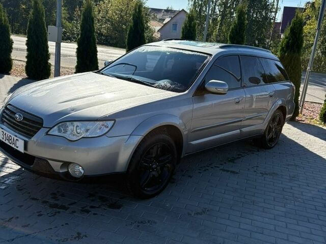 Сірий Субару Аутбек, об'ємом двигуна 2.5 л та пробігом 257 тис. км за 6700 $, фото 3 на Automoto.ua