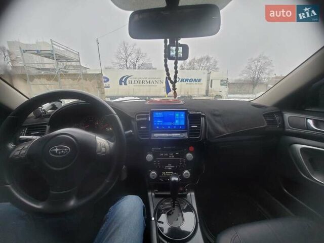 Серый Субару Аутбек, объемом двигателя 2.5 л и пробегом 282 тыс. км за 6300 $, фото 13 на Automoto.ua