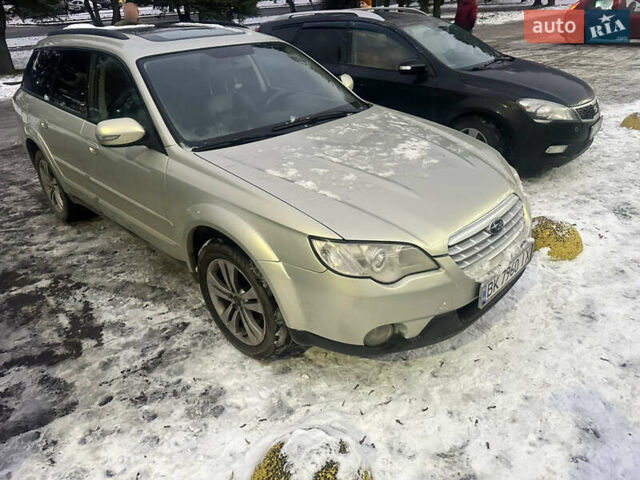 Сірий Субару Аутбек, об'ємом двигуна 2.5 л та пробігом 398 тис. км за 3999 $, фото 1 на Automoto.ua