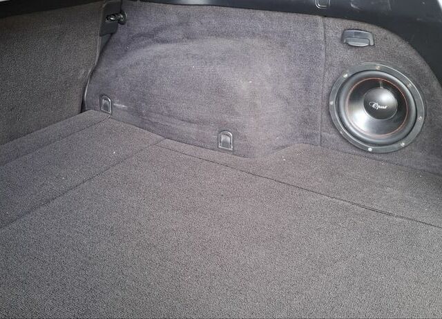 Сірий Субару Аутбек, об'ємом двигуна 3 л та пробігом 283 тис. км за 6400 $, фото 14 на Automoto.ua