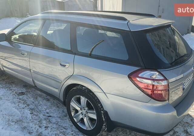 Серый Субару Аутбек, объемом двигателя 2.5 л и пробегом 299 тыс. км за 5650 $, фото 8 на Automoto.ua
