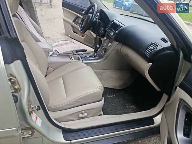 Серый Субару Аутбек, об'ємом двигуна 2.5 л та пробігом 175 тис. км за 7750 $, фото 13 на Automoto.ua
