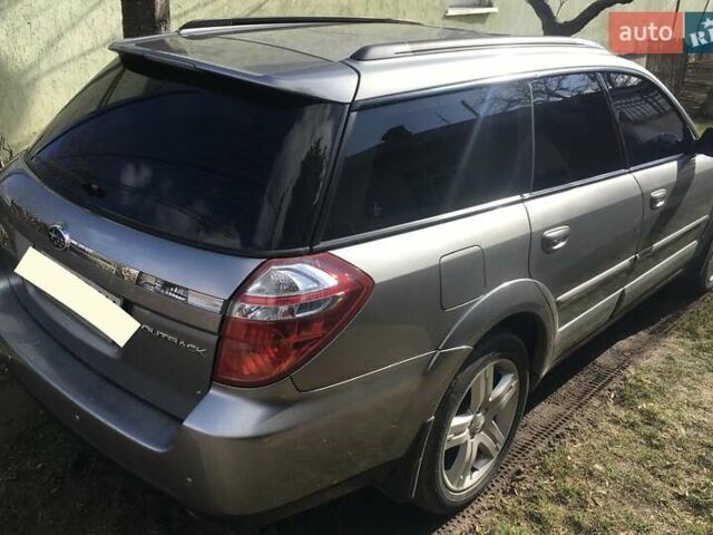 Серый Субару Аутбек, объемом двигателя 2.5 л и пробегом 280 тыс. км за 7500 $, фото 14 на Automoto.ua