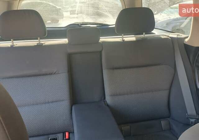 Серый Субару Аутбек, объемом двигателя 2.5 л и пробегом 299 тыс. км за 5650 $, фото 14 на Automoto.ua