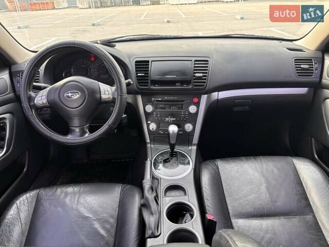Сірий Субару Аутбек, об'ємом двигуна 2.46 л та пробігом 298 тис. км за 7800 $, фото 10 на Automoto.ua