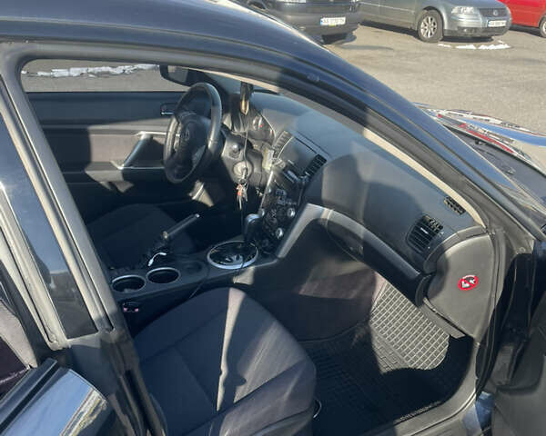 Серый Субару Аутбек, объемом двигателя 2.5 л и пробегом 188 тыс. км за 8300 $, фото 10 на Automoto.ua