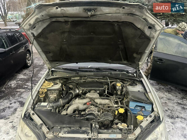 Сірий Субару Аутбек, об'ємом двигуна 2.5 л та пробігом 398 тис. км за 3999 $, фото 8 на Automoto.ua