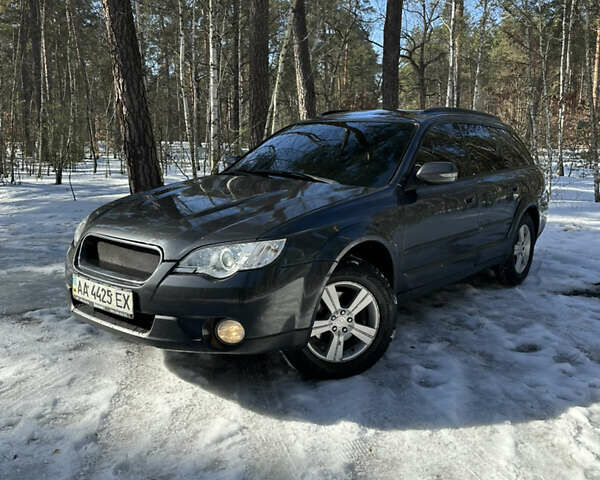 Сірий Субару Аутбек, об'ємом двигуна 2.5 л та пробігом 330 тис. км за 4700 $, фото 1 на Automoto.ua