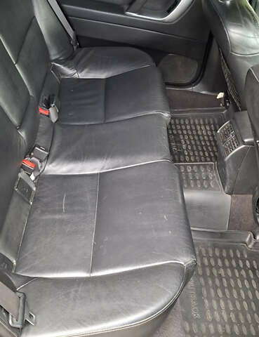 Сірий Субару Аутбек, об'ємом двигуна 3 л та пробігом 273 тис. км за 7400 $, фото 7 на Automoto.ua