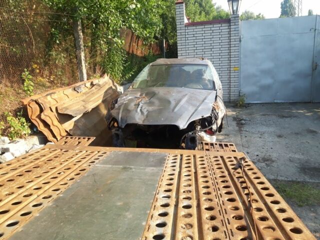 Сірий Субару Аутбек, об'ємом двигуна 0 л та пробігом 250 тис. км за 291 $, фото 6 на Automoto.ua